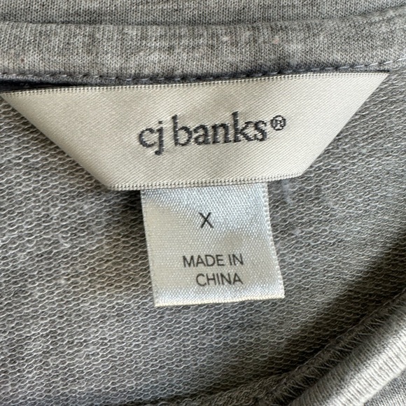 CJ Banks Rhinestone Sweatshirt Gray With Gold and Silver Rhinestones Size X -14W - Picture 4 of 9